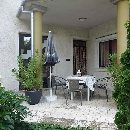 In - Balaton 43120 Apartment Siofok